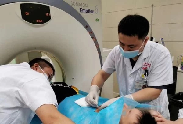 哮喘-慢阻肺-咳嗽-咳喘-支气管炎-肺功能检测仪-呼吸训练器