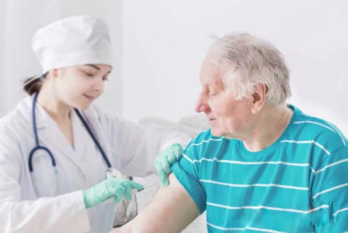 秋天-秋季-慢阻肺-急性发作-急性加重期-咳嗽-咳喘-气促-咳痰-爬楼-冬季-转凉-感冒-哮喘-呼吸训练-呼吸训练器